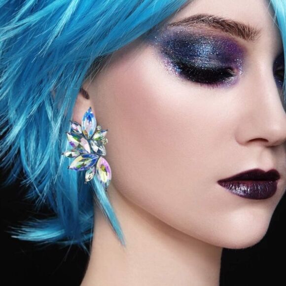 Gun Metal Black with Aurora Borealis Crystal 80's Punk Rock Starburst Earrings - Picture 4 of 5